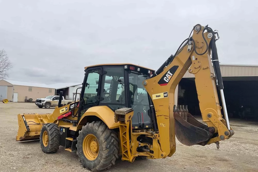 2018 Caterpillar 420F2